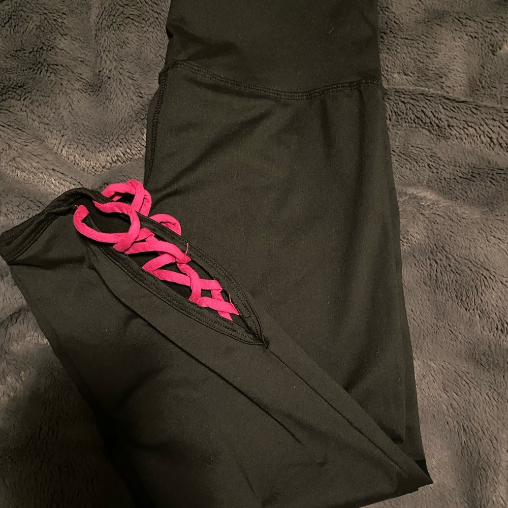 LeAmor size L leggings